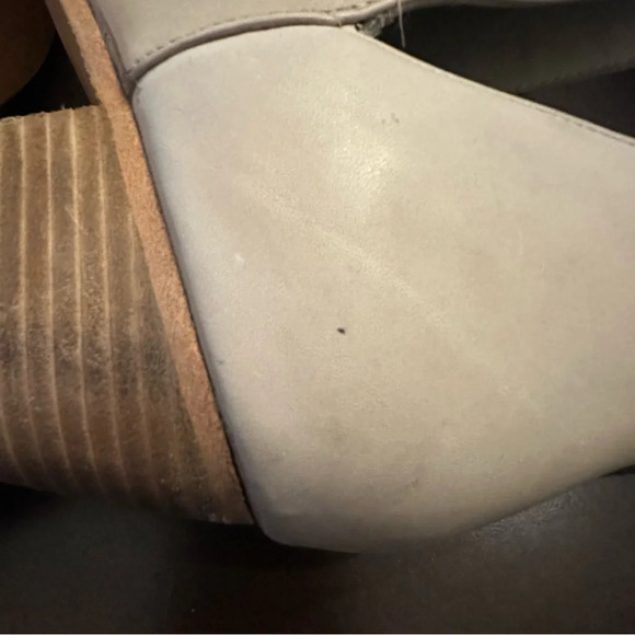 NIB Free People Charm Double V Ankle Boot Ecru/Bone Leather Size 38.5 - Picture 13 of 14